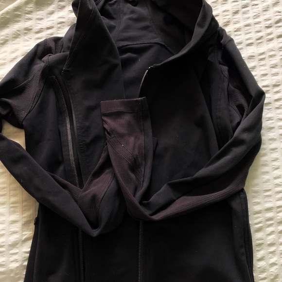 Lululemon Jacket - Picture 2 of 3